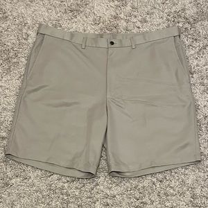 Haggar Khaki Shorts 42” Waist